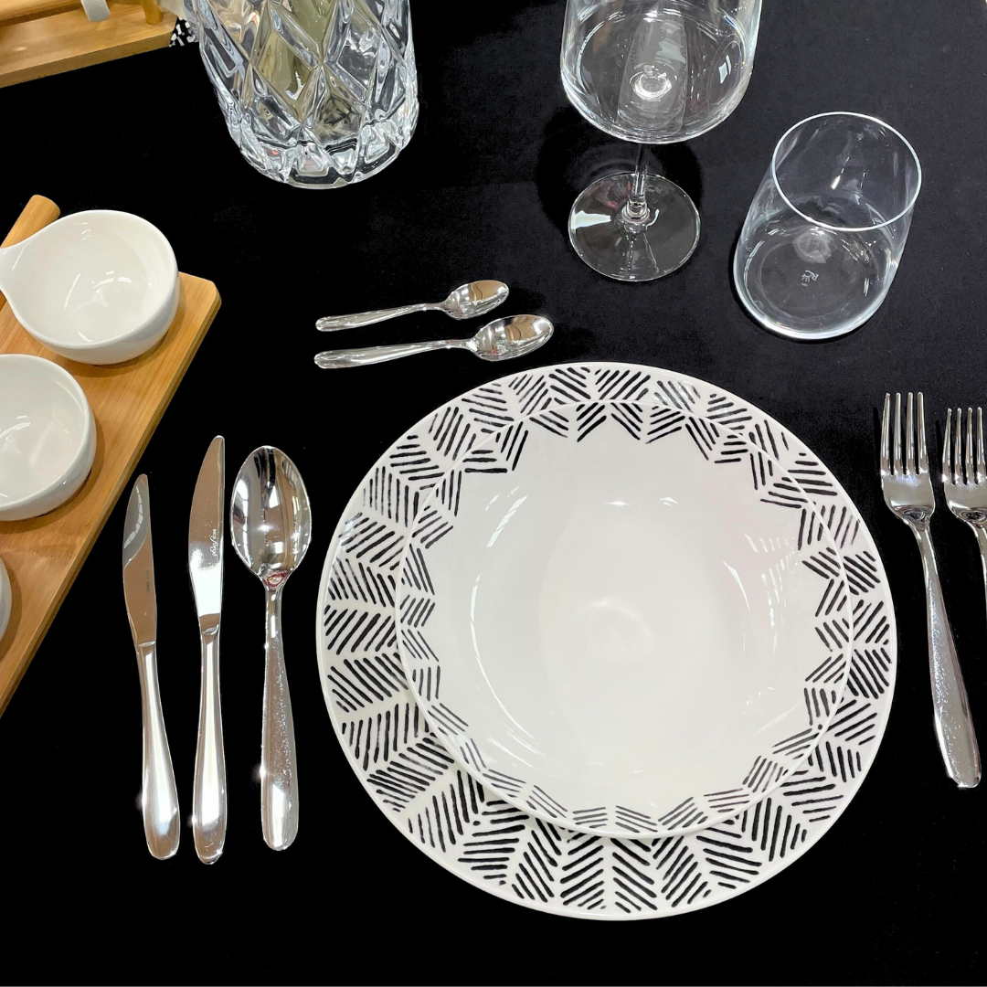 thike tavoline aisha 2 cope