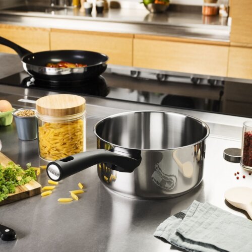 tigan salce me kapak expert pyrex 18 cm