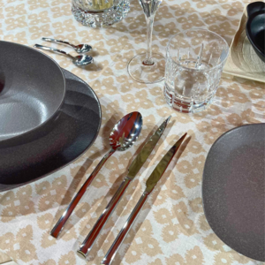 thike tavoline medea 6 cope