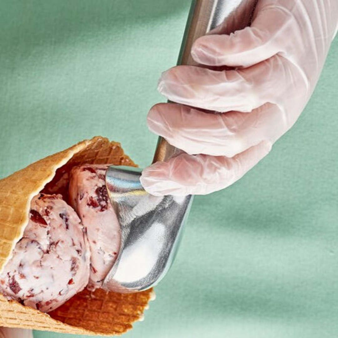 luge akullore ice cream medium