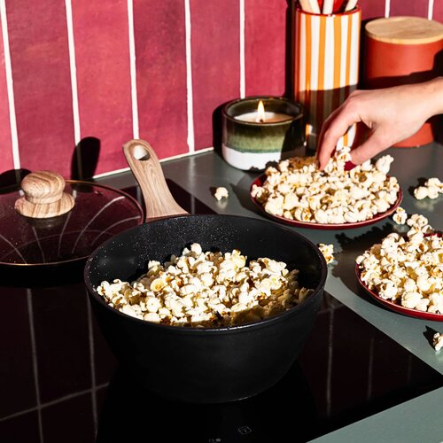 tigan me kapak cook and care pyrex 18 cm