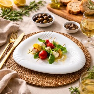 pjatance porcelani trekendore 33 cm